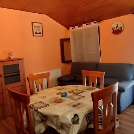 Casa Cote * טורלה
